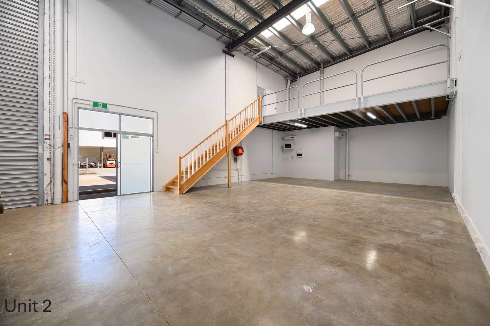 1 & 2/36-38 Newheath Drive ARUNDEL 13