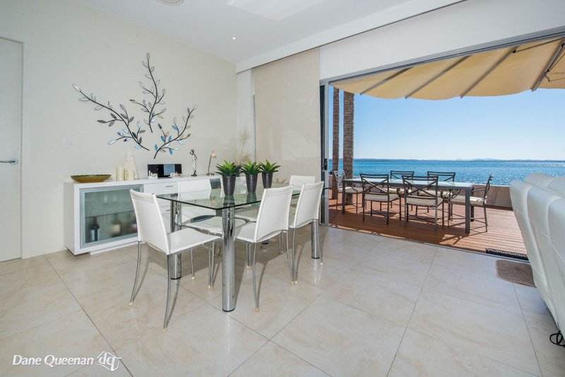 1 & 2/36 Sandy Point Road CORLETTE 18