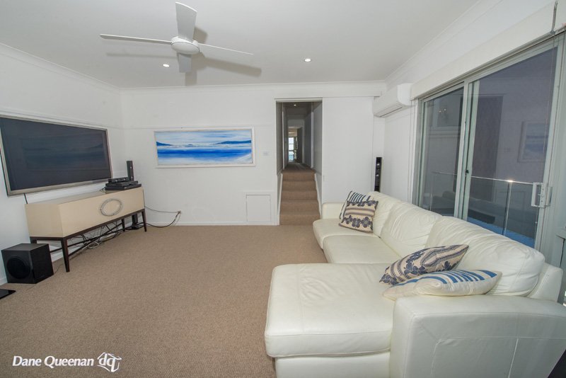 1 & 2/36 Sandy Point Road CORLETTE 20