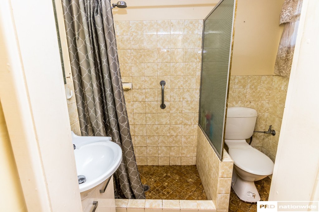 1-2/49 Bourke Street TAMWORTH 6