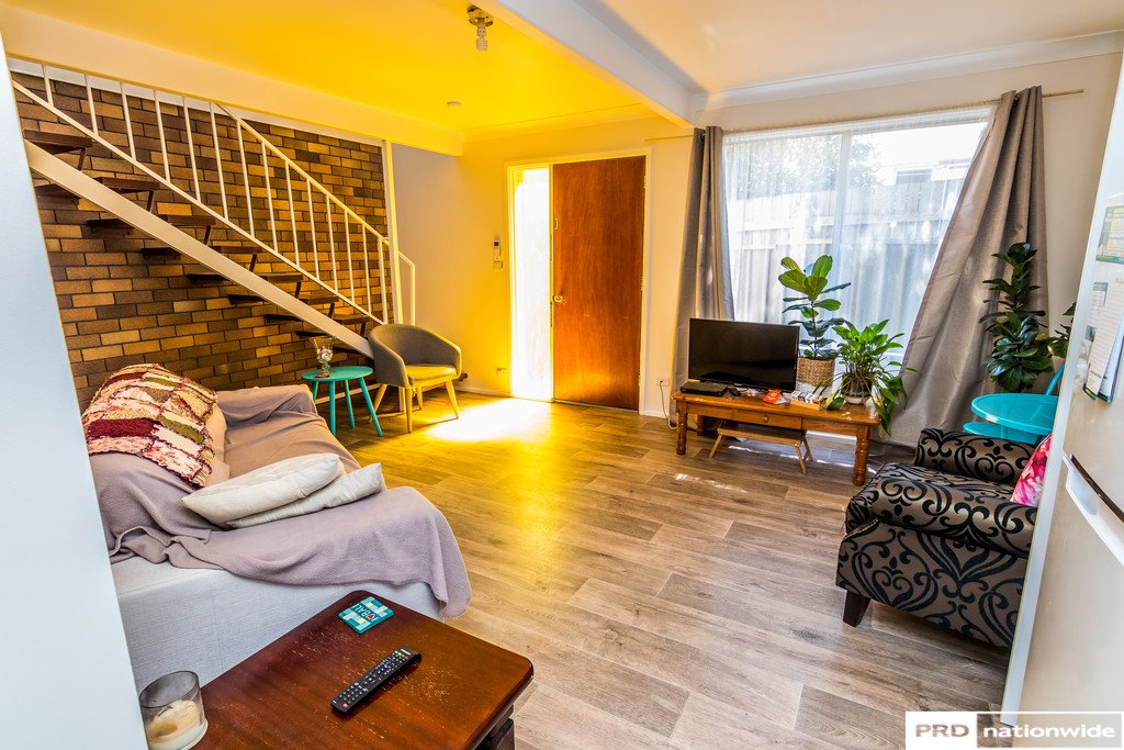 1-2/49 Bourke Street TAMWORTH 11