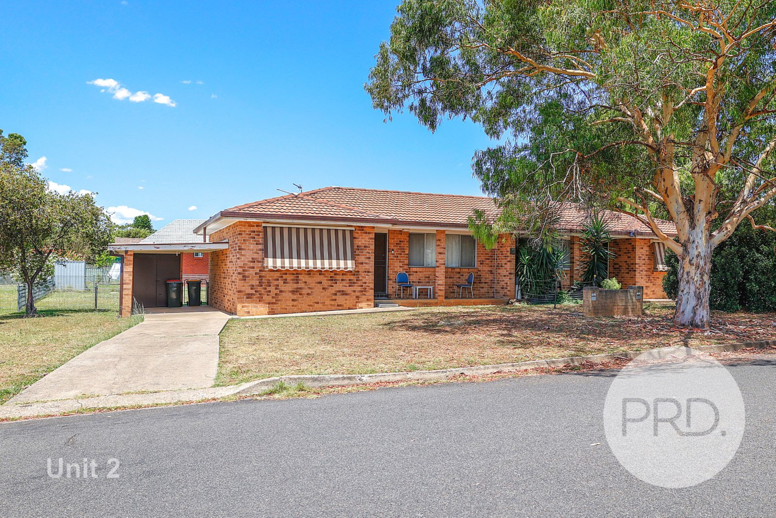 1 & 2/56 Petra Avenue TAMWORTH 12