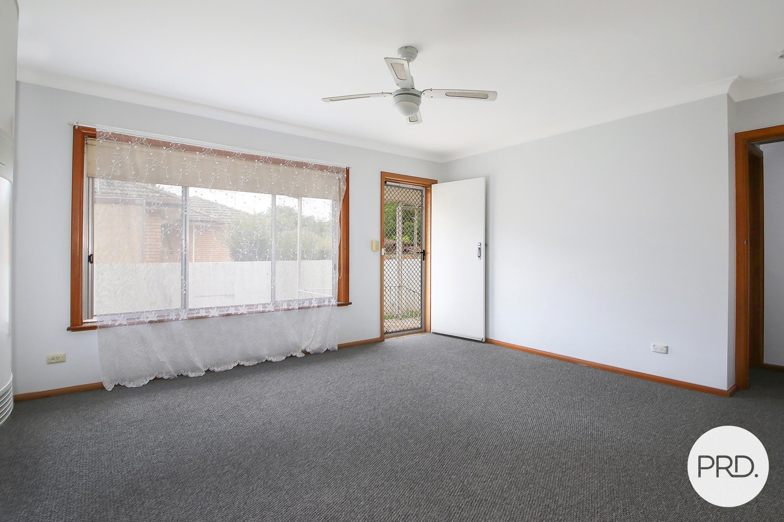 1 & 2/579 Mair Street LAVINGTON 5