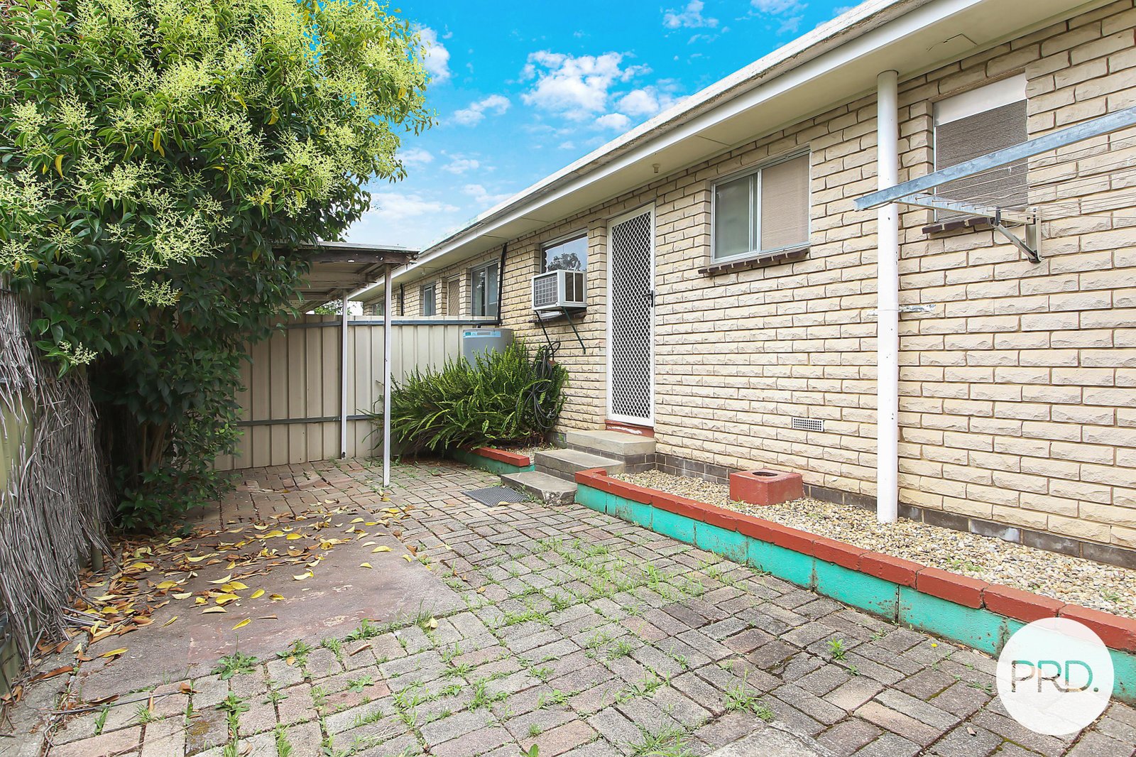 1 & 2/579 Mair Street LAVINGTON 8