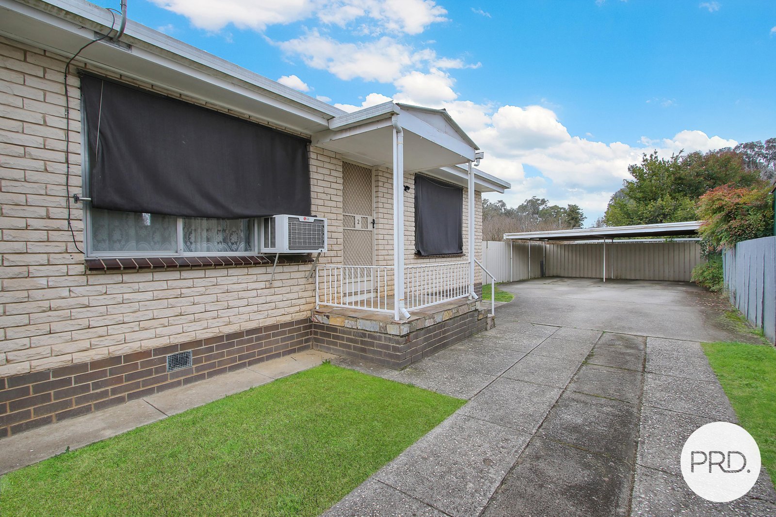 1 & 2/579 Mair Street LAVINGTON 9