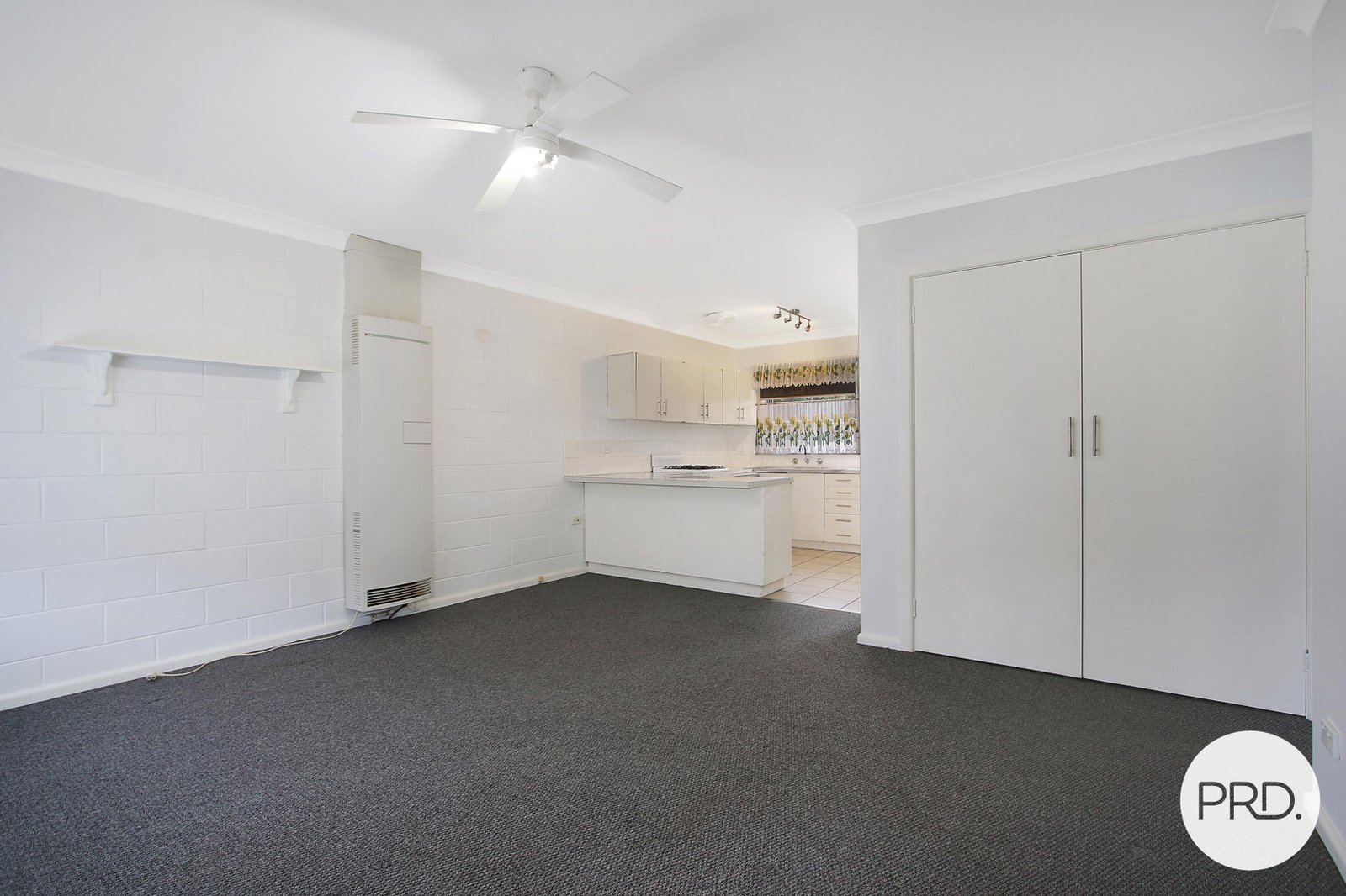 1 & 2/579 Mair Street LAVINGTON 11