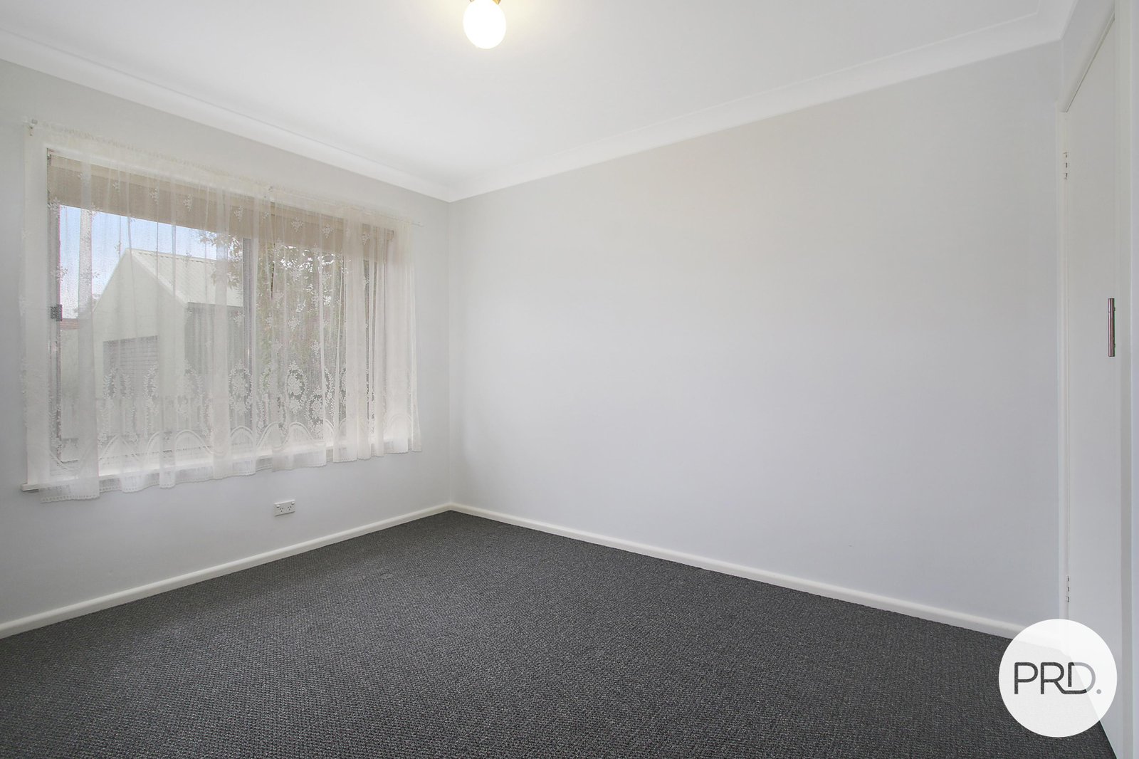 1 & 2/579 Mair Street LAVINGTON 13
