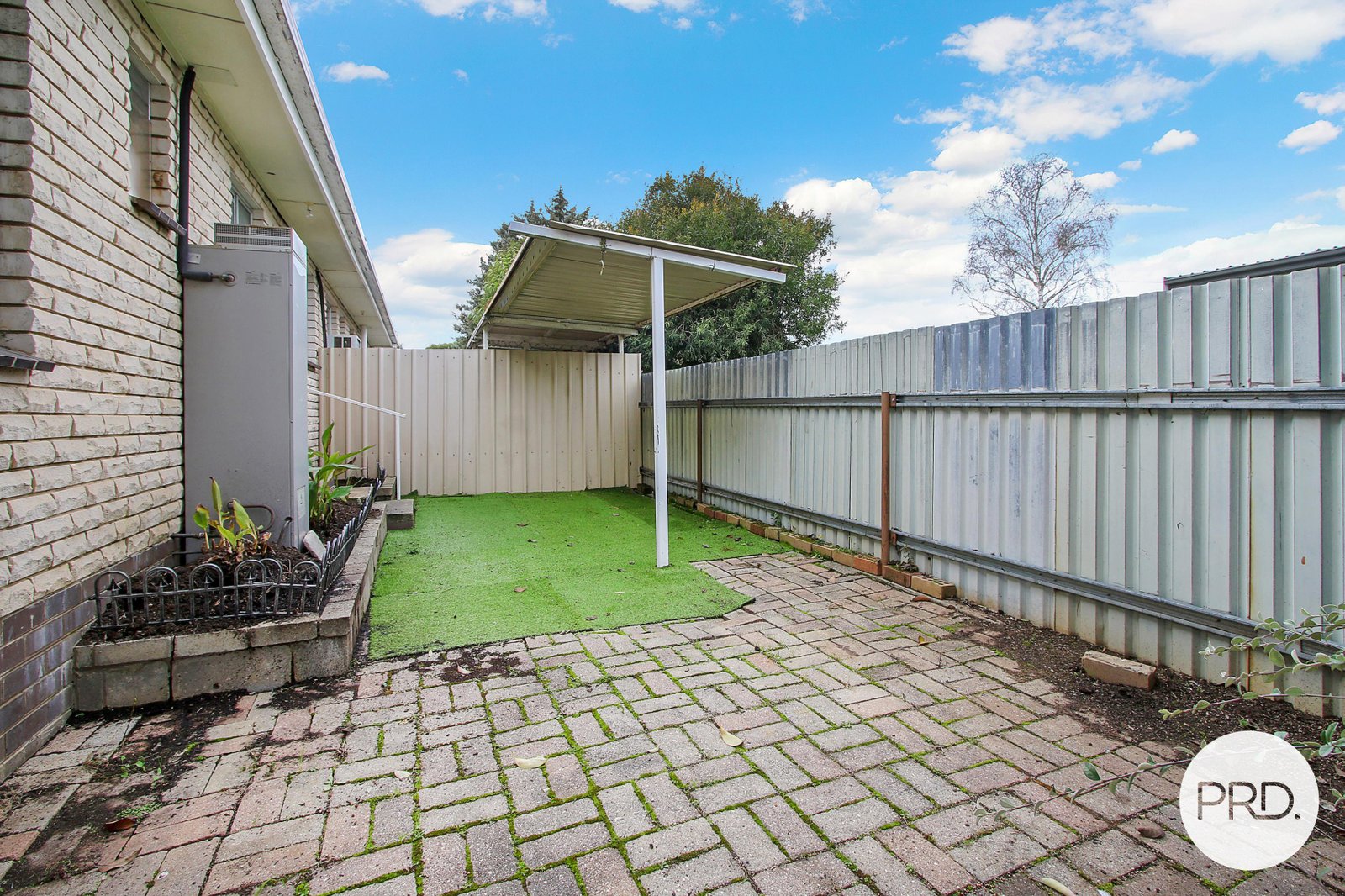 1 & 2/579 Mair Street LAVINGTON 15
