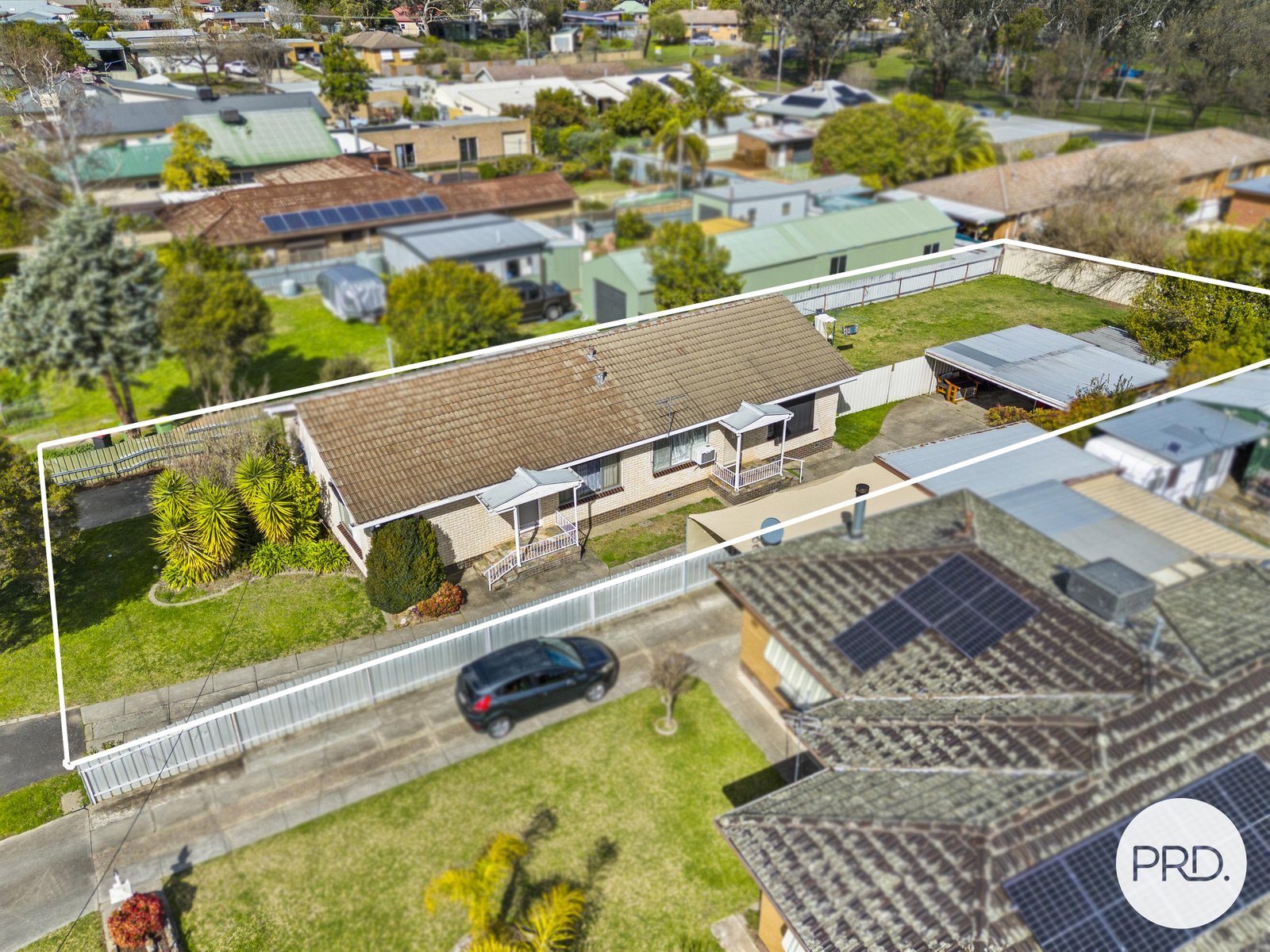 1 & 2/579 Mair Street LAVINGTON 18