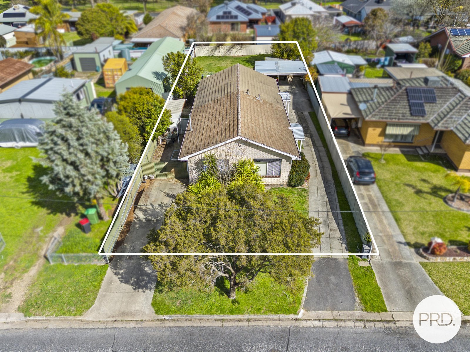 1 & 2/579 Mair Street LAVINGTON 19