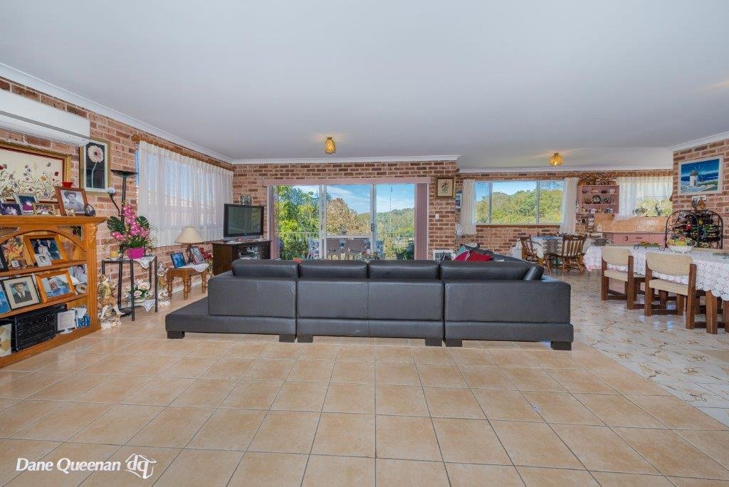 1 & 2/8 Waratah Avenue SALAMANDER BAY 4
