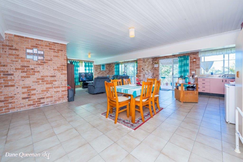 1 & 2/8 Waratah Avenue SALAMANDER BAY 21