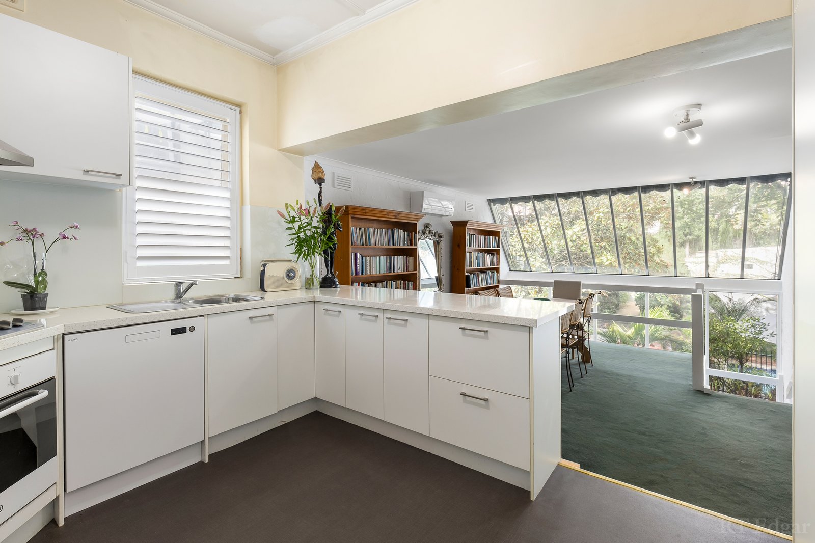 Real Estate and Property in 1 & 2/89 Alexandra Avenue, South Yarra, VIC