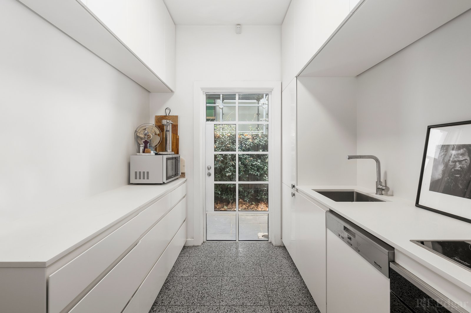 Real Estate and Property in 1 & 2/89 Alexandra Avenue, South Yarra, VIC