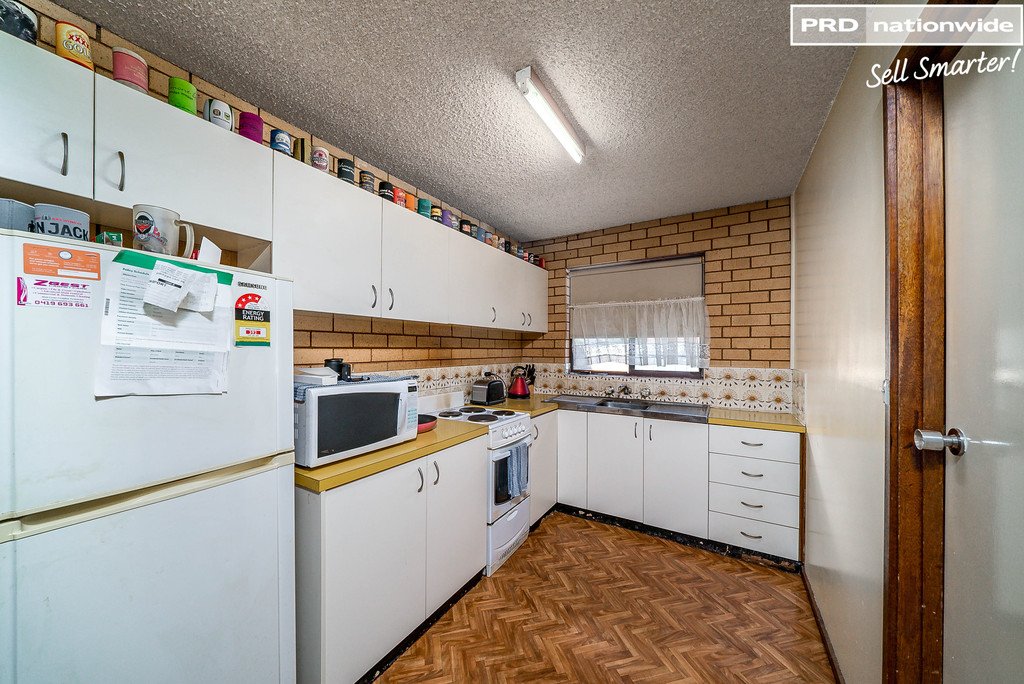 1-3/15 Bulolo Street ASHMONT 5