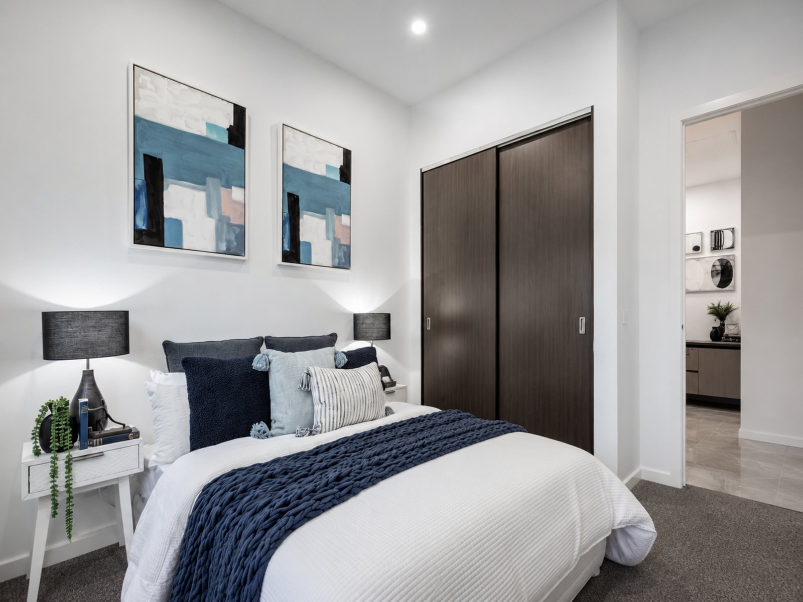 Gallery: 1-3/4 Cobar Street