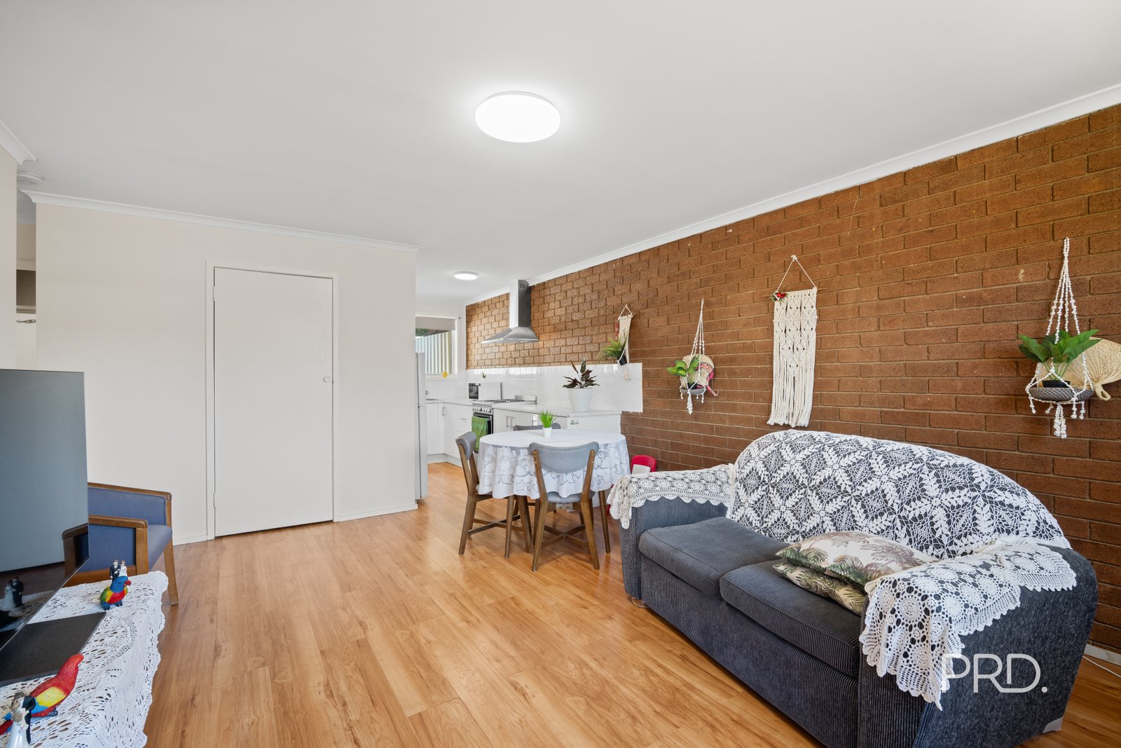 1-4/27 Brunskill Avenue FOREST HILL 18