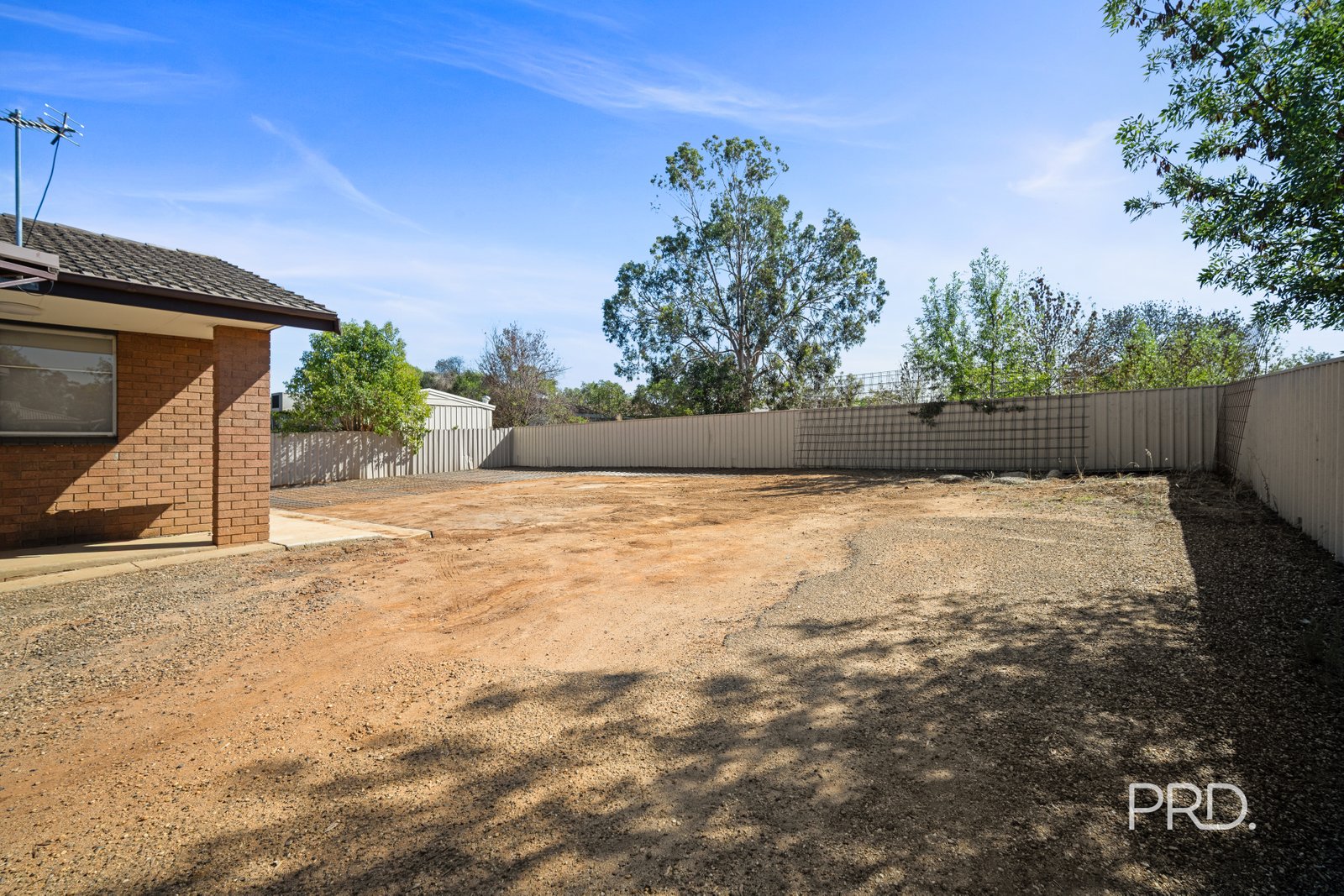 1-4/27 Brunskill Avenue FOREST HILL 25