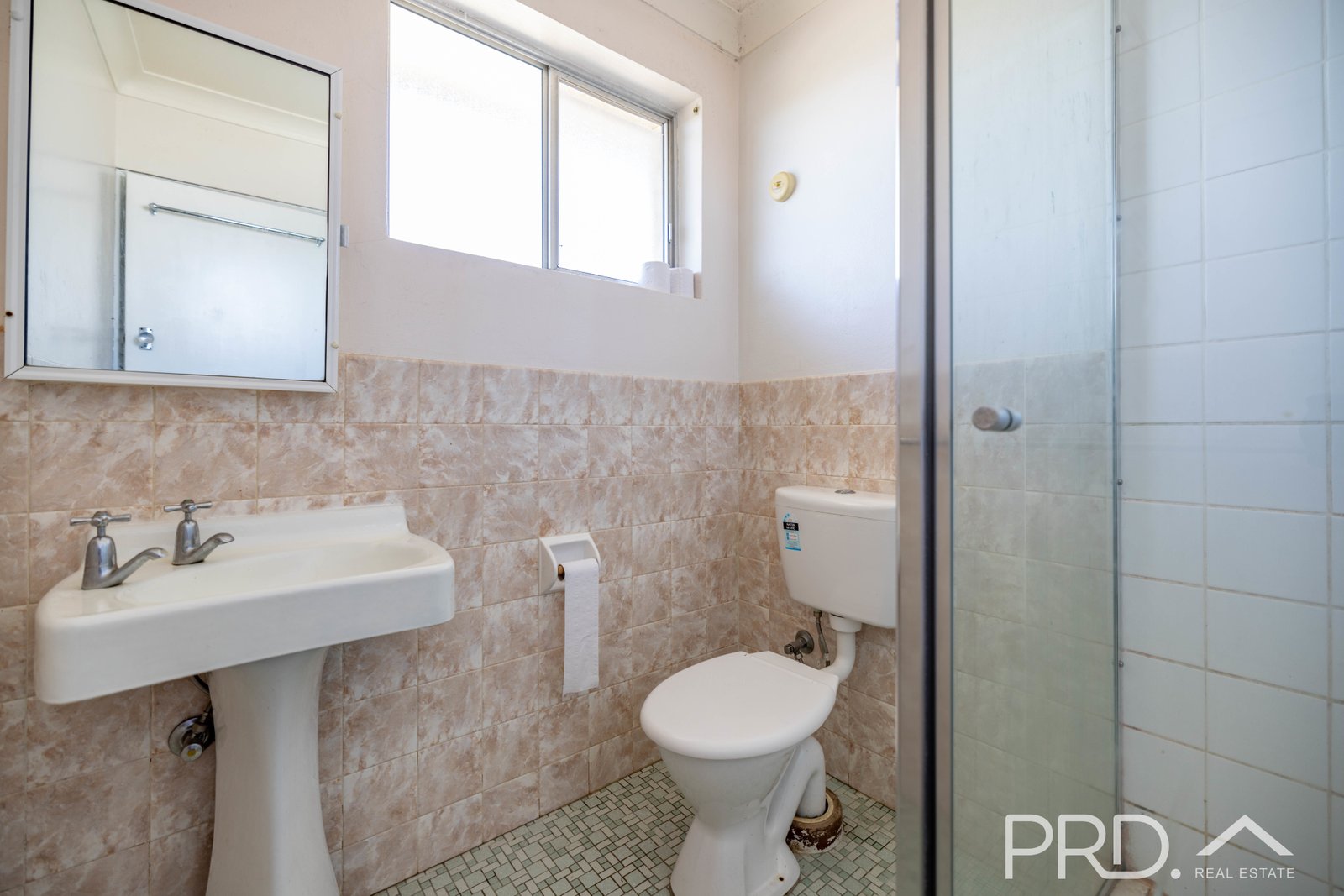 1-4/36 Bartoman Street BATLOW 13