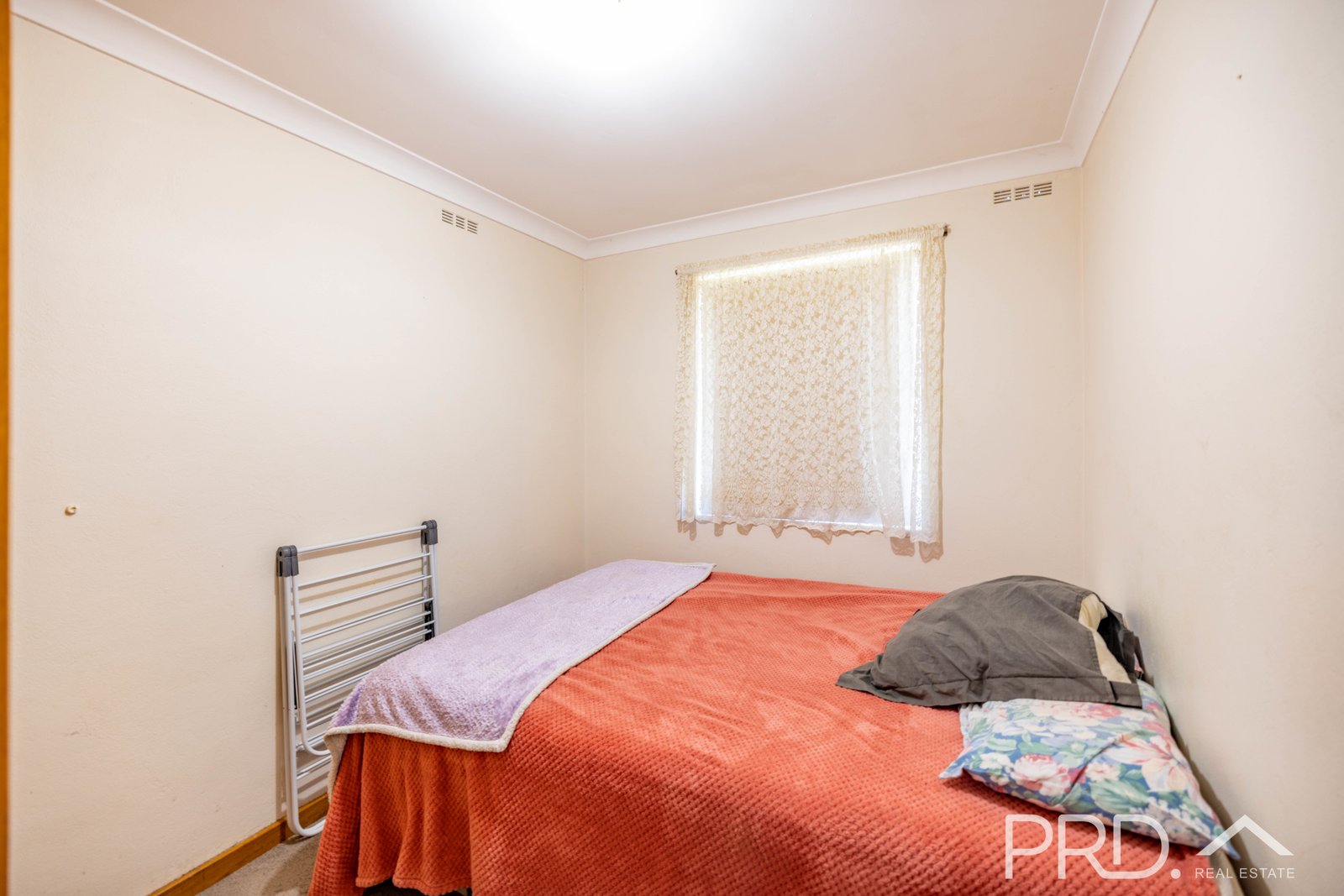 1-4/36 Bartoman Street BATLOW 16