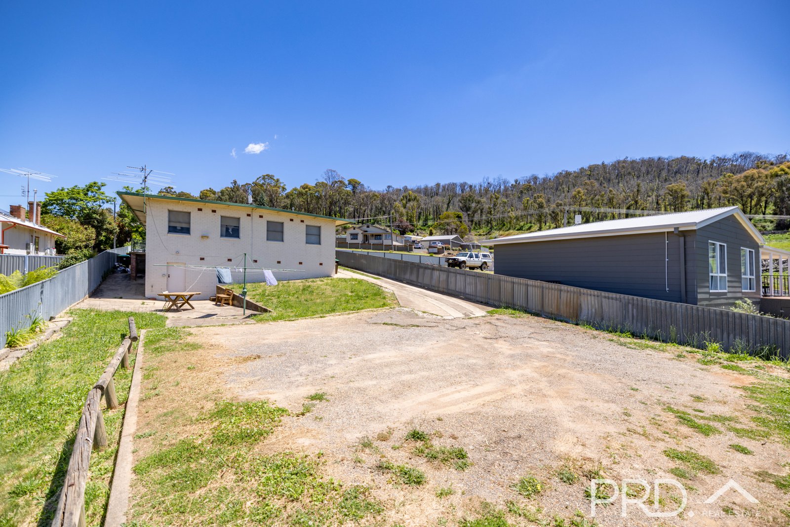 1-4/36 Bartoman Street BATLOW 19