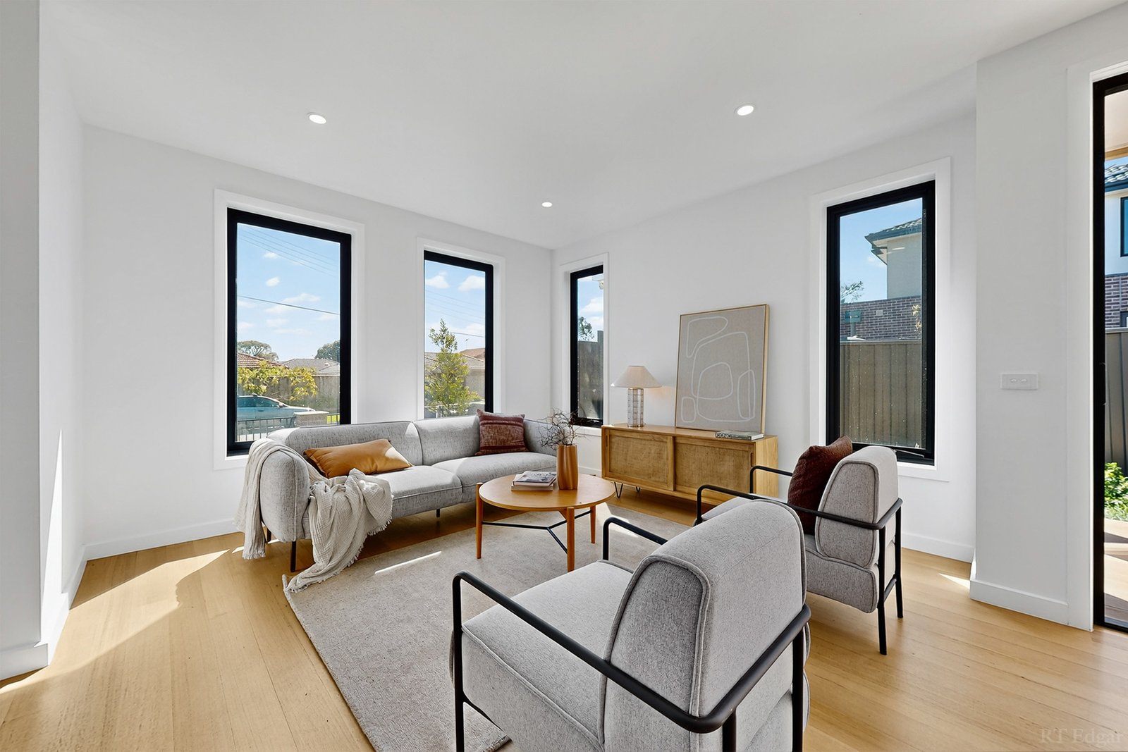 Real Estate and Property in 1 & 4/7 - 8 Blanche Court, Doncaster East, VIC