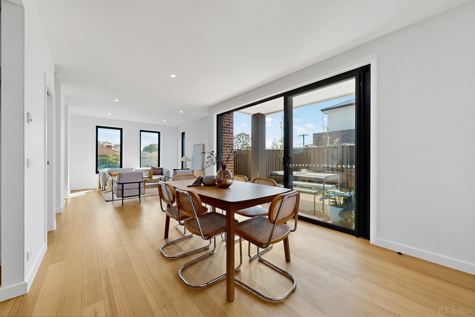 Real Estate and Property in 1 & 4/7 - 8 Blanche Court, Doncaster East, VIC