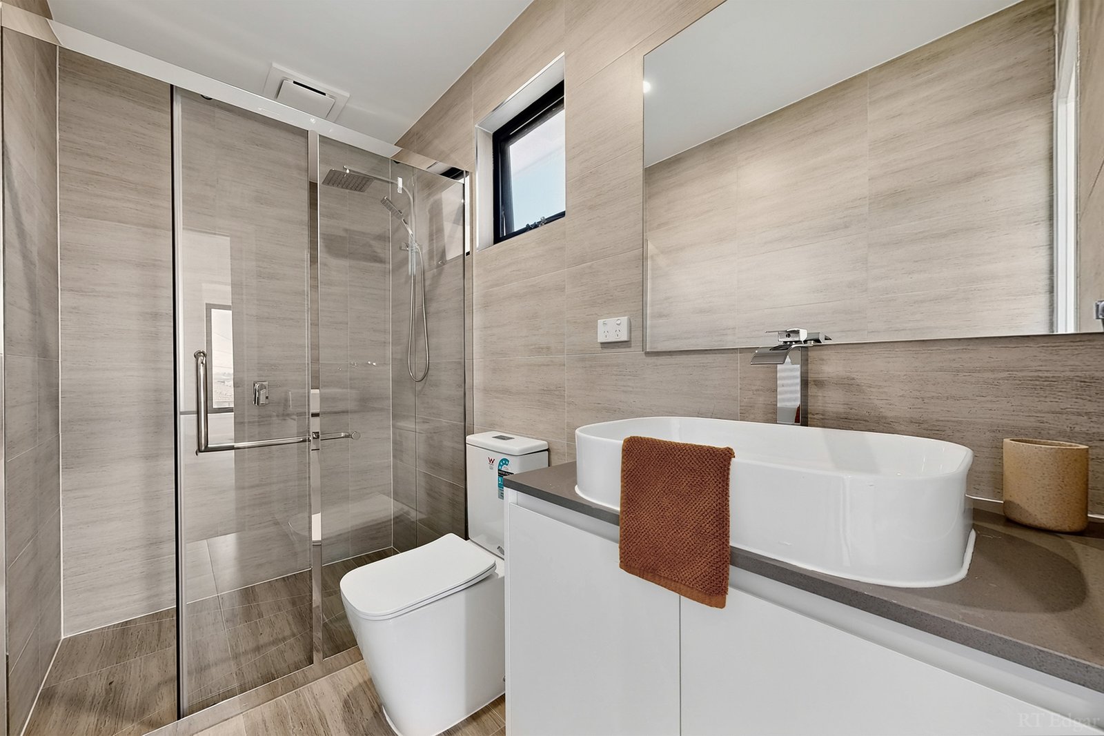 Real Estate and Property in 1 & 4/7 - 8 Blanche Court, Doncaster East, VIC