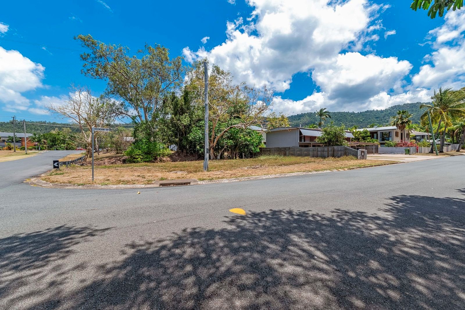 1-4/9 Pleasant Drive CANNONVALE 8