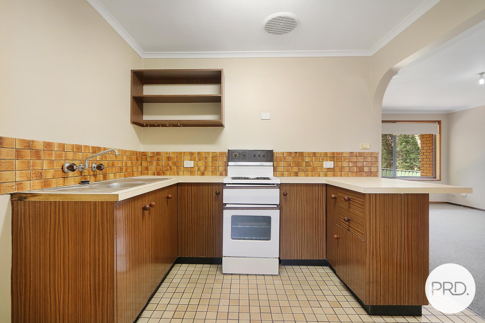 1-4/929 Fairview Drive NORTH ALBURY 2
