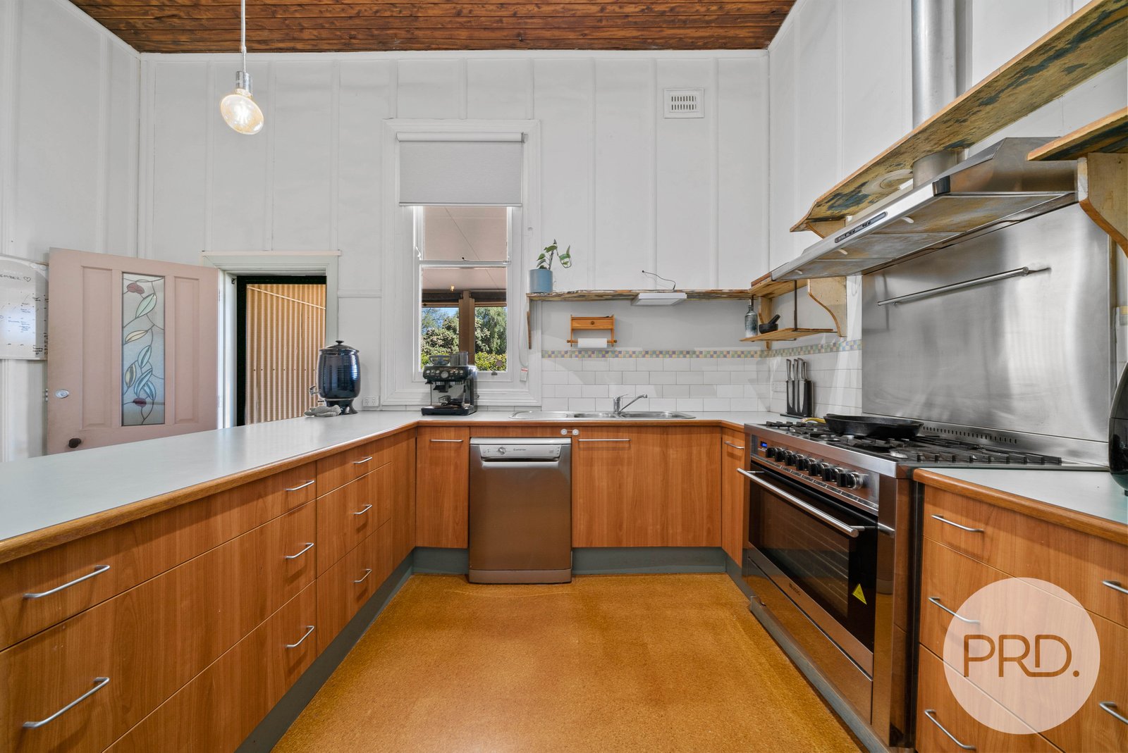 1-5 Frederick Street URANA 3