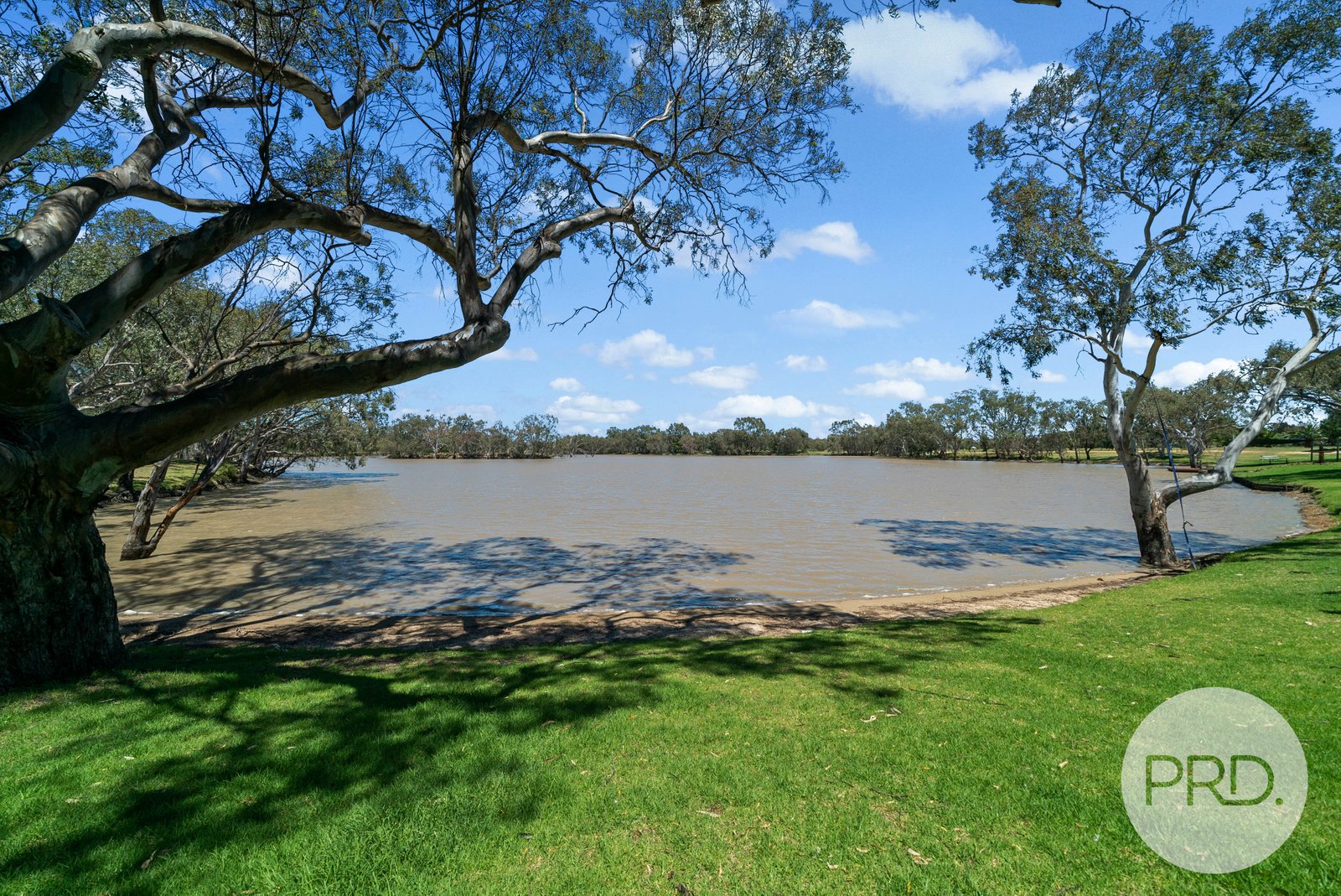 1-5 Frederick Street URANA 13