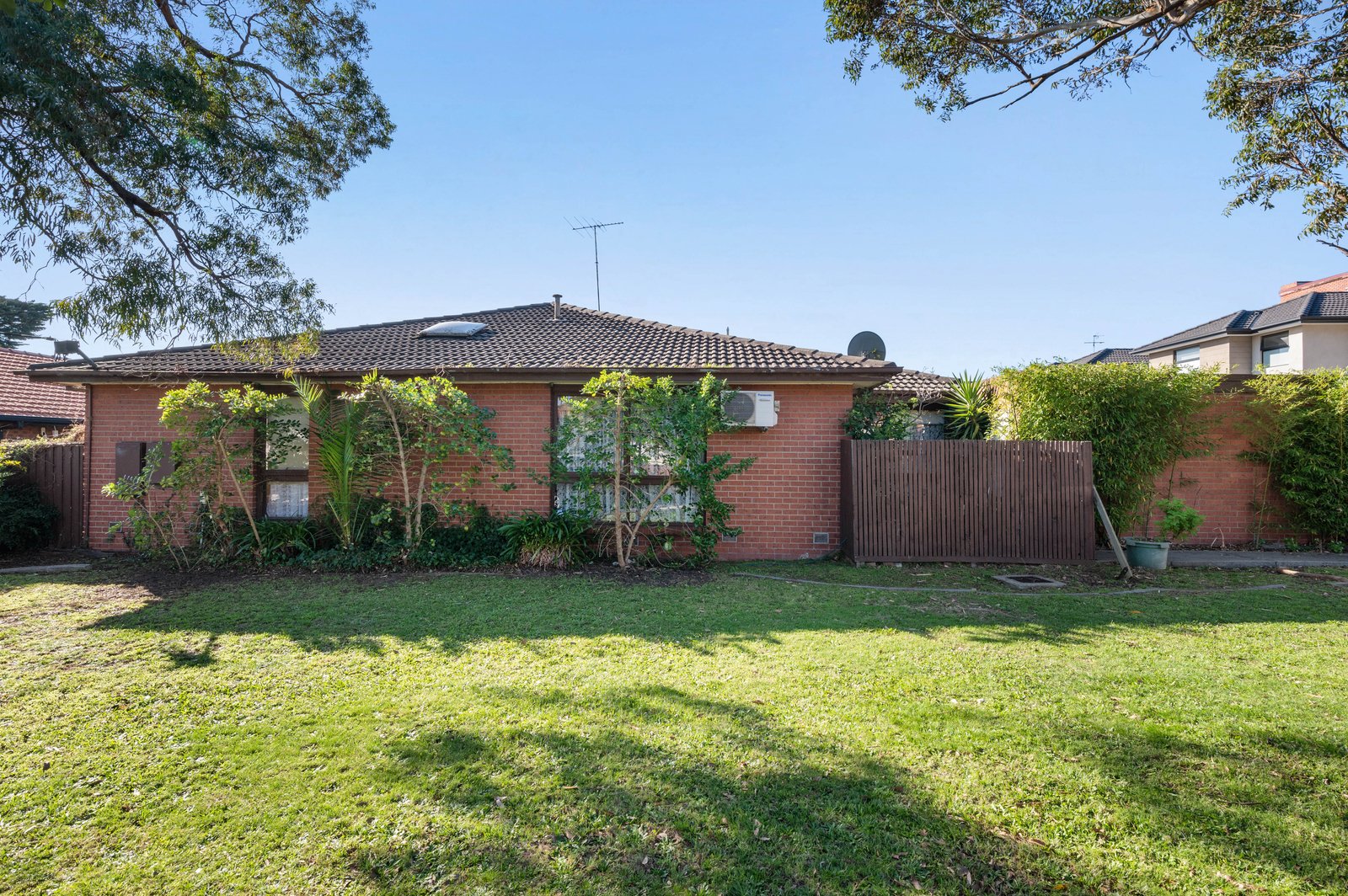Real Estate and Property in 1 - 5/4 Dalgety Street, Preston, VIC