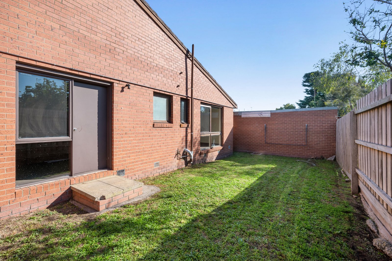 Real Estate and Property in 1 - 5/4 Dalgety Street, Preston, VIC