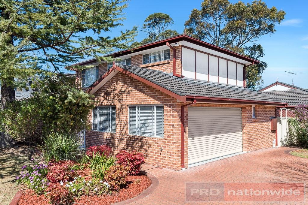 1 / 672 Henry Lawson Drive EAST HILLS 1