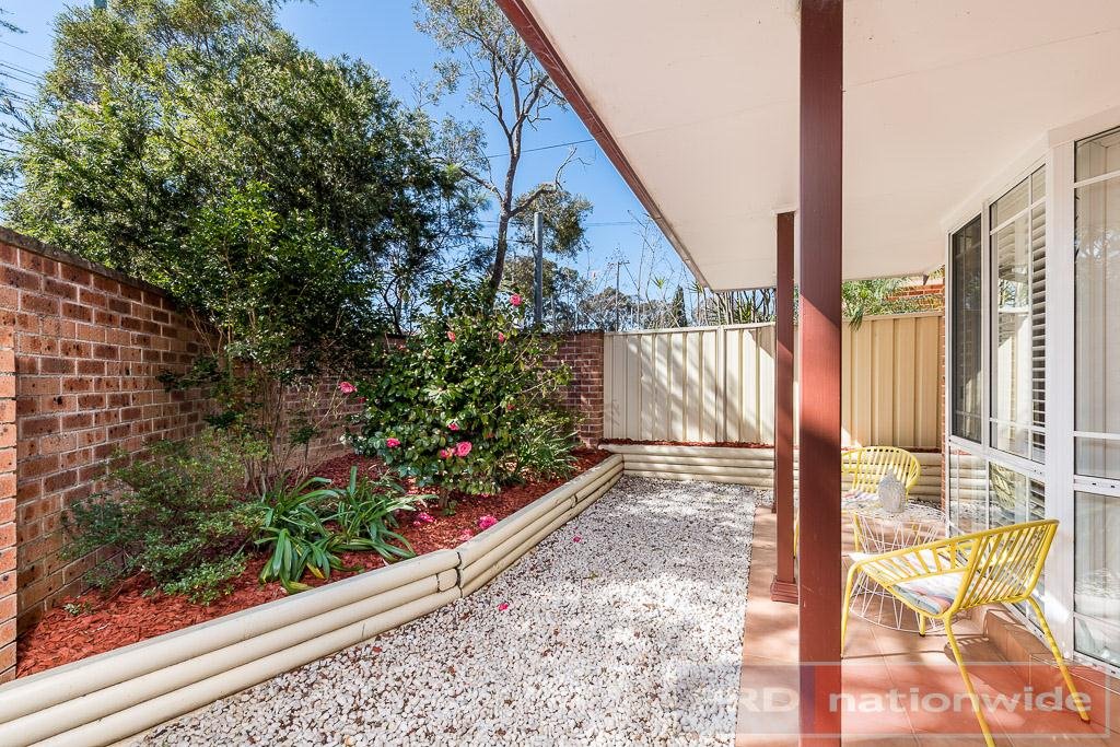 1 / 672 Henry Lawson Drive EAST HILLS 7