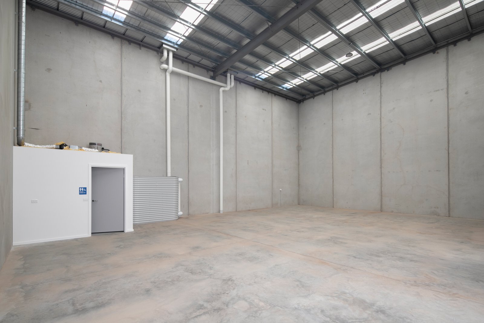 1-7/52-56 Whitelaw Avenue DELACOMBE 15