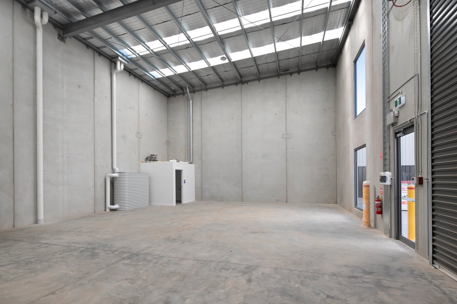 1-7/52-56 Whitelaw Avenue DELACOMBE 18