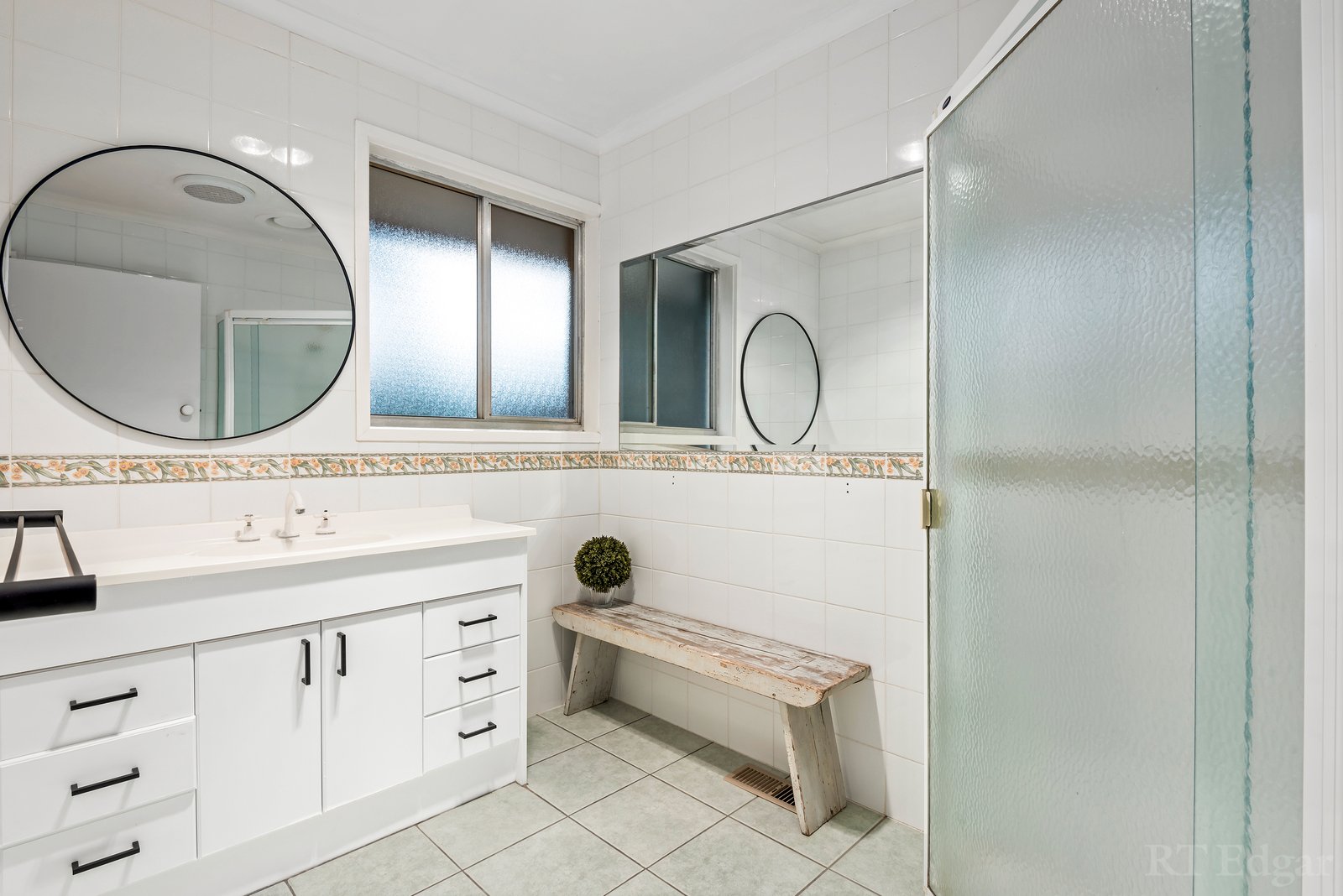 Real Estate and Property in 1-9 Reservoir Road, Drysdale, VIC