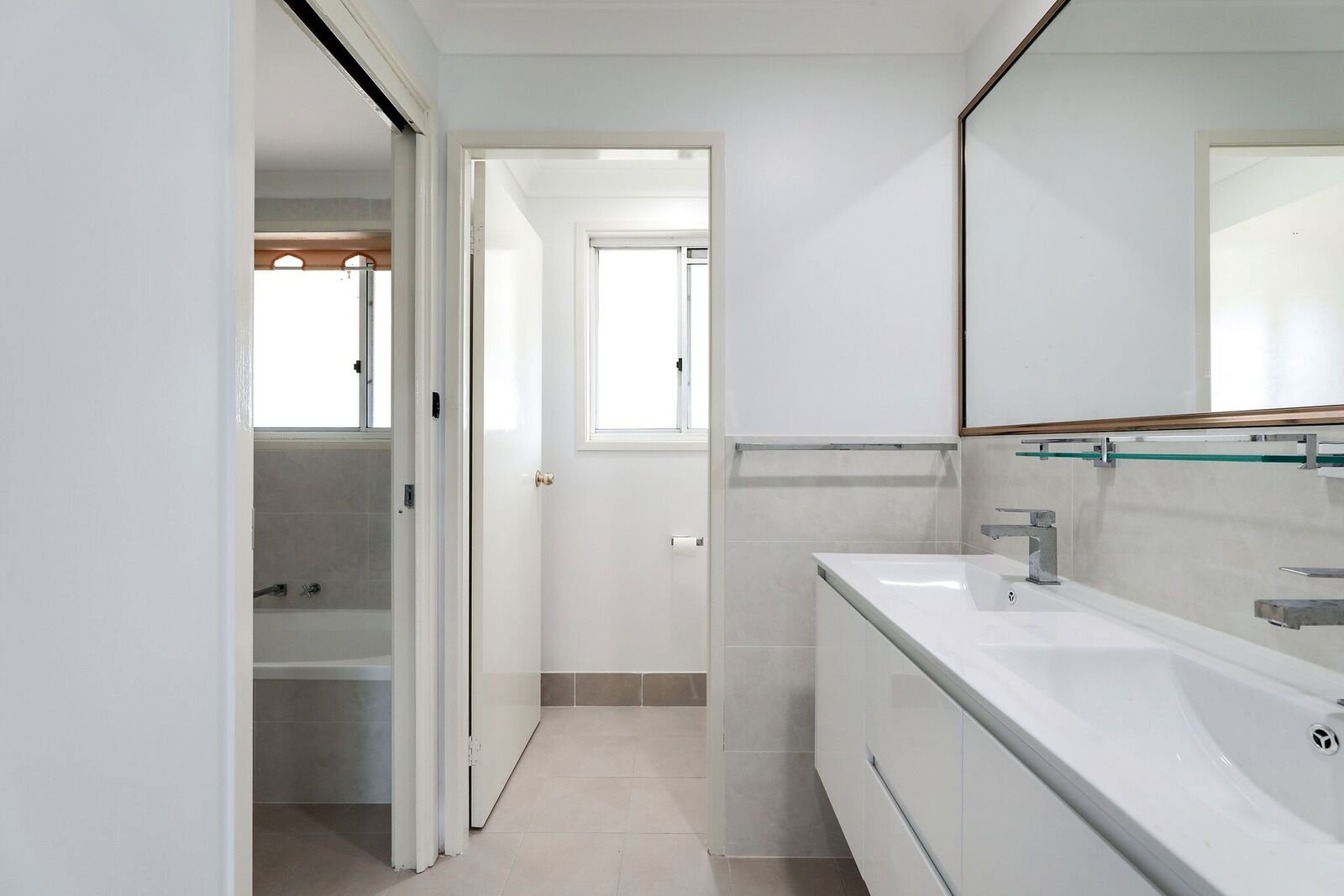 1 A Carinda Street INGLEBURN 4