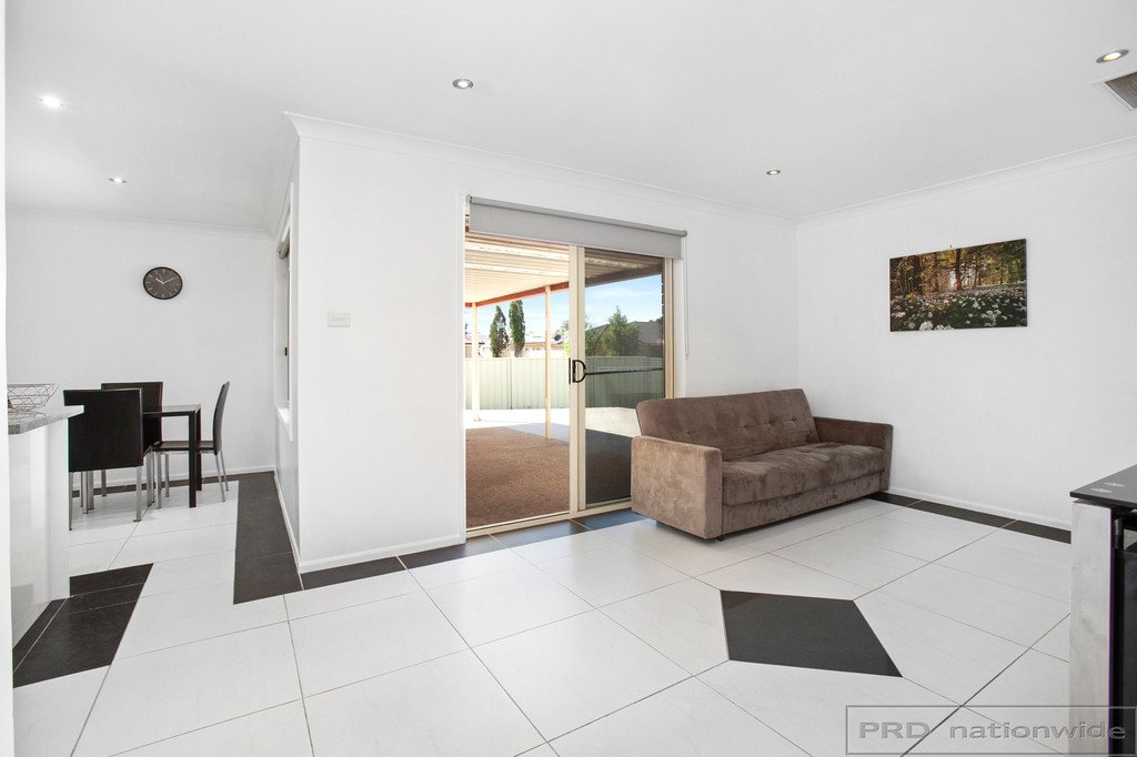 1 Aaron Cove RUTHERFORD 13