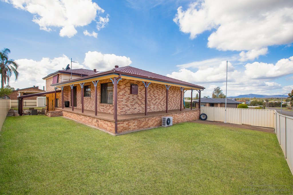 1 Acacia St  KURRI KURRI 17