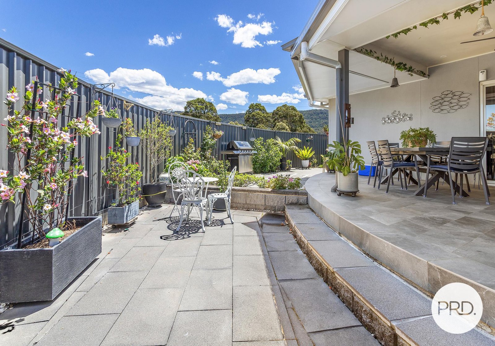 1 Acland Drive HORSLEY 13