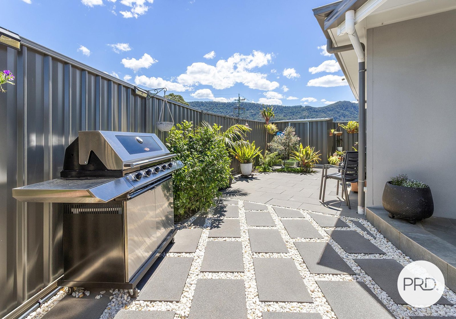 1 Acland Drive HORSLEY 14