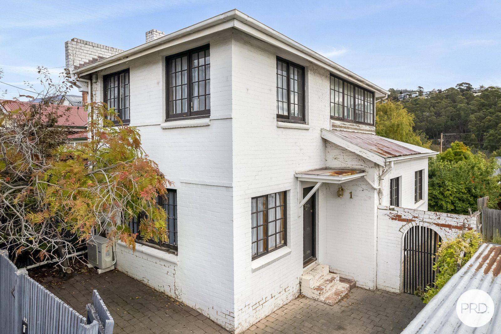 1 Adelaide Street SOUTH HOBART 1