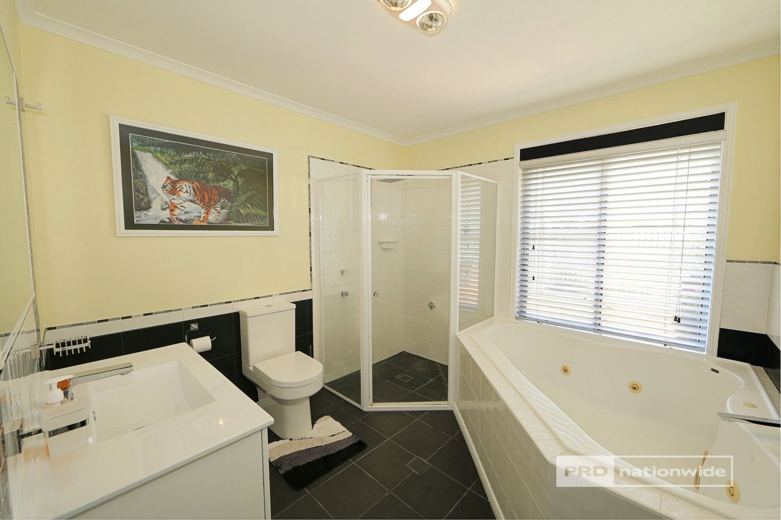 1 Aimee Drive URANGAN 19