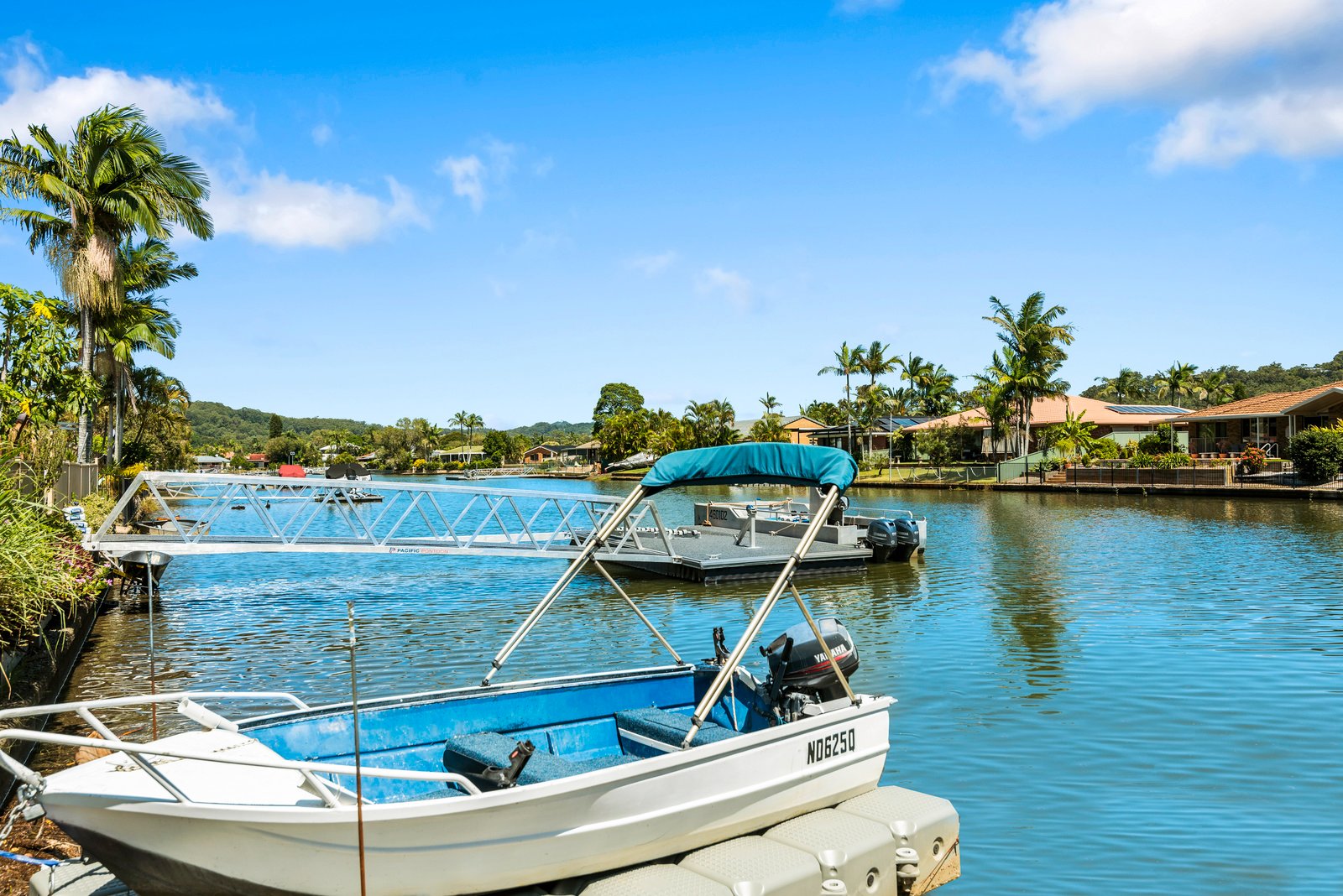 1 Allchin Court CURRUMBIN WATERS 3