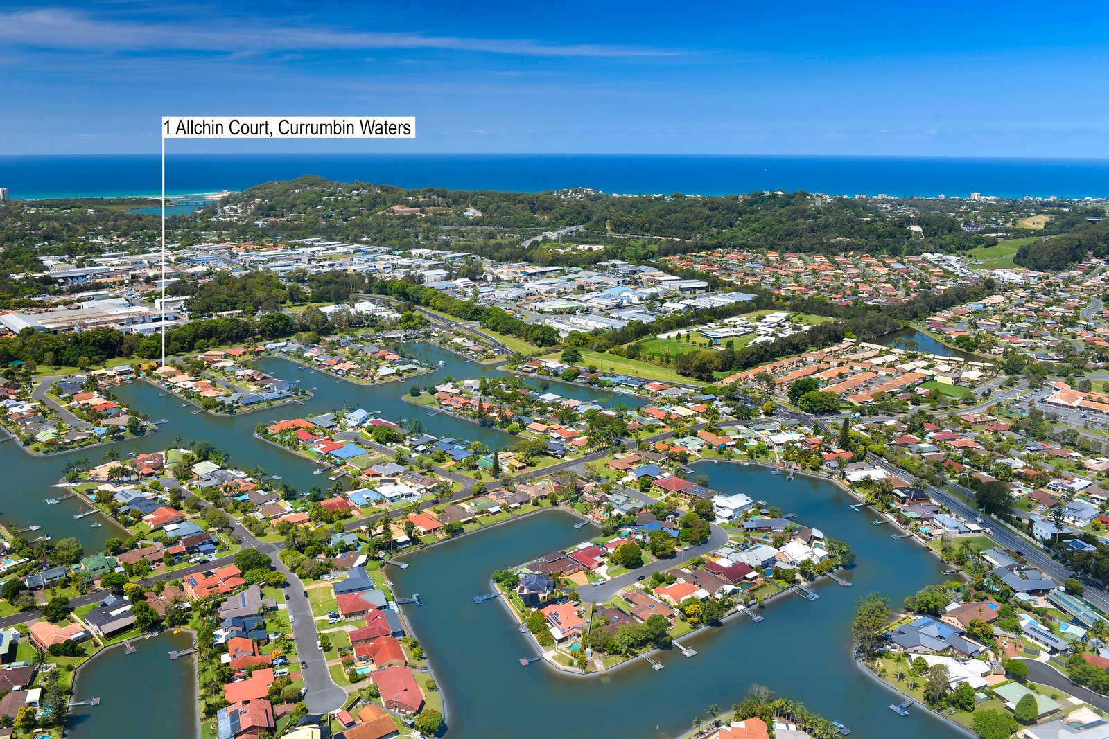 1 Allchin Court CURRUMBIN WATERS 2