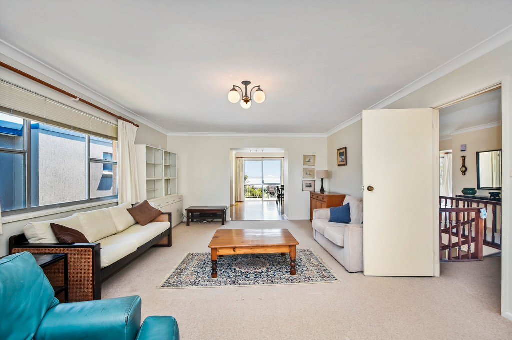 1 Allenwood Street CAMDEN HEAD 9