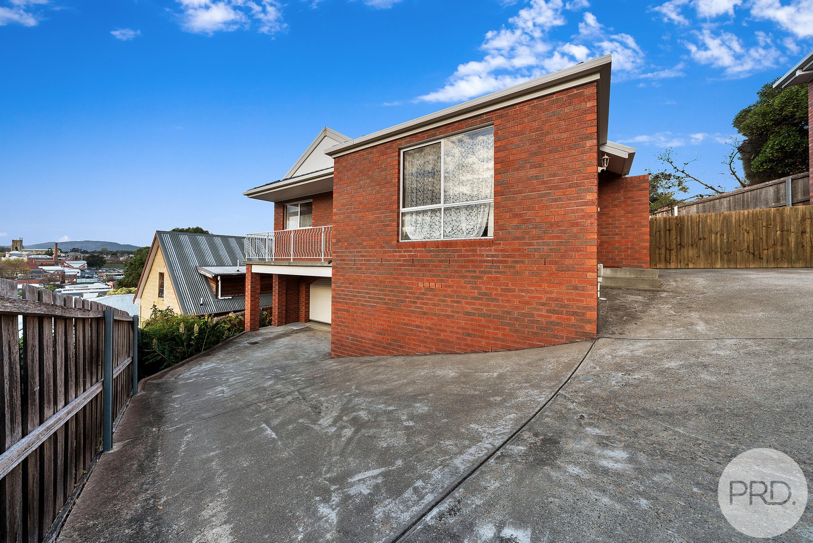 1 and 2/4a Watkins Avenue WEST HOBART 18